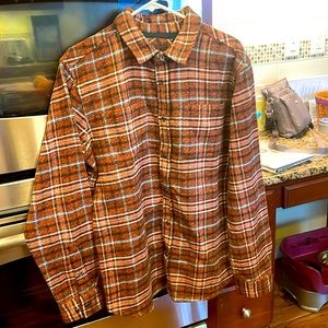 Men’s Prana heavy plaid shirt.